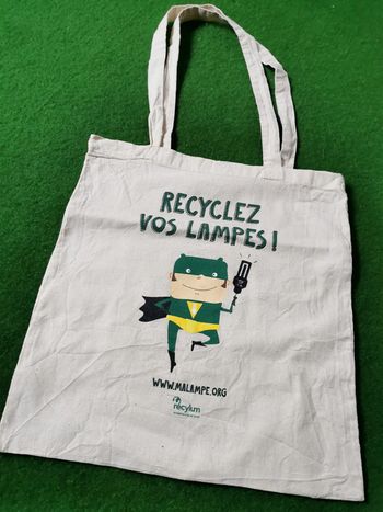 Tote bag en coton Recyclez vos lampes