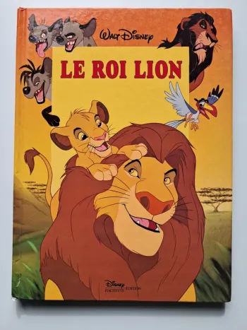 Livre Le Roi Lion de Walt Disney