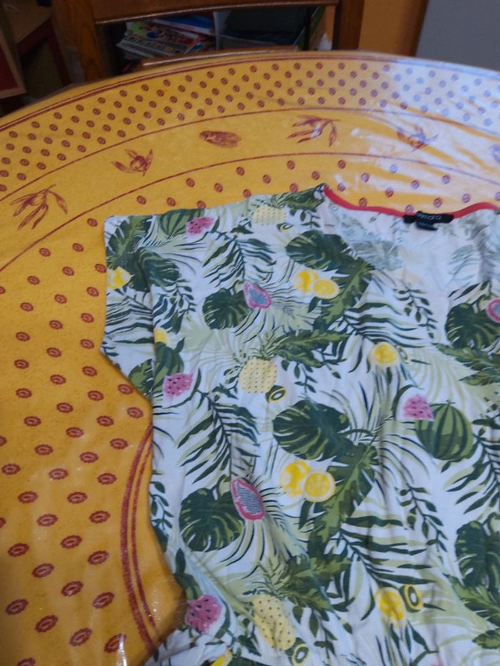 Robe fleurie , raille 44/46 - photo numéro 2