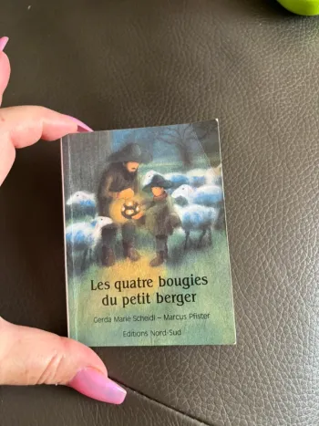 Petit livre « les quatre bougies du petit berger »