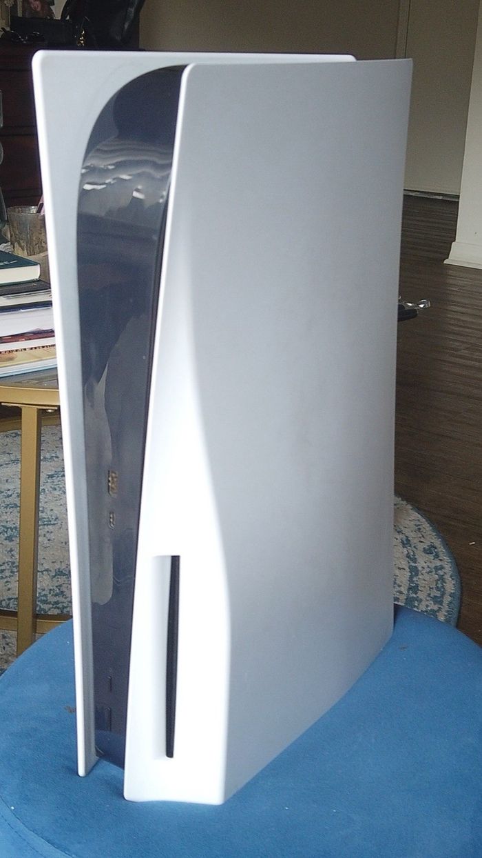 Pack PS5 Disc Edition – DualSense Edge Pro + SSD 1 To + caméra HD – 650 $ OBO - photo numéro 3
