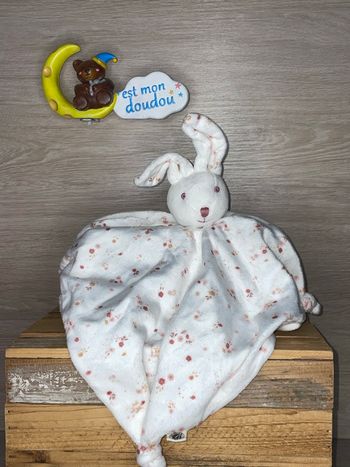 BOU20 doudou lapin 🐰 bouchara