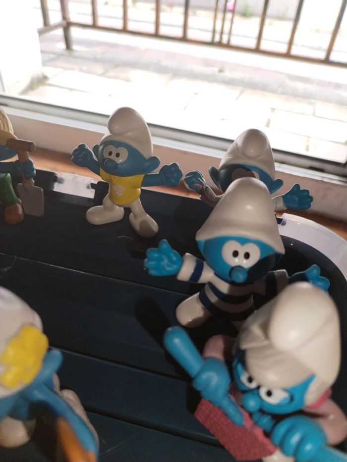 Lot de 10 petites figurines de schtroumpfs - photo numéro 5