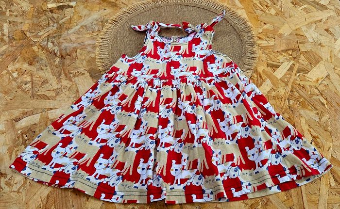 Robe  a bretelles nouées