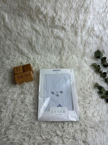 Lot de 2 bodies manches longues Absorba taille 3 mois