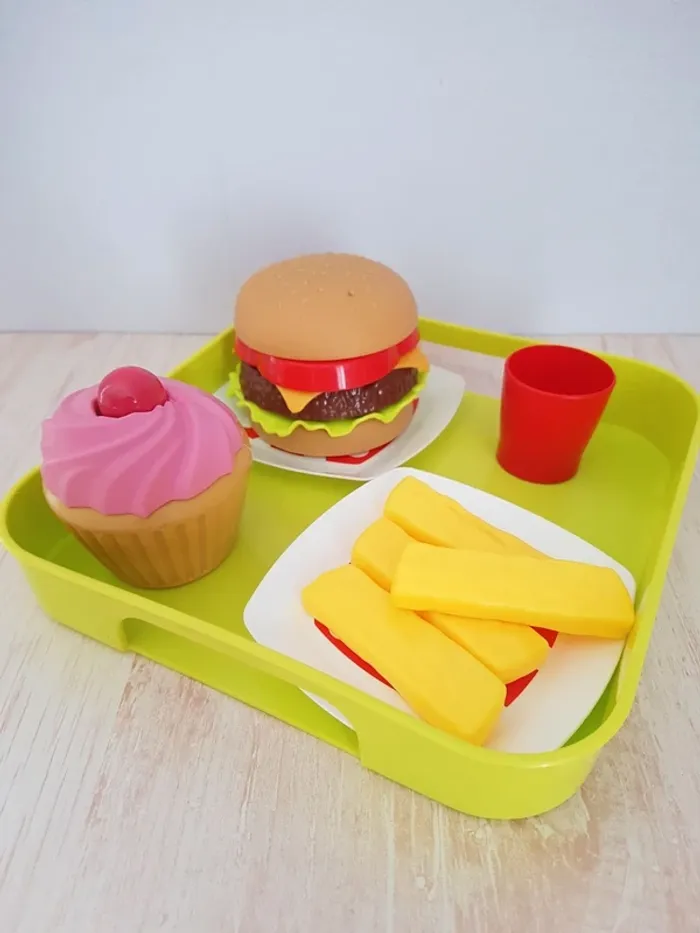 Repas de fast-food, dînette et caisse enregistreuse - photo numéro 3
