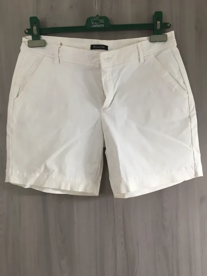 Short blanc cassé Massimo Dutti T.36