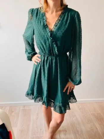 Robe en tulle vert foncé SHEIN taille XS en très bon état