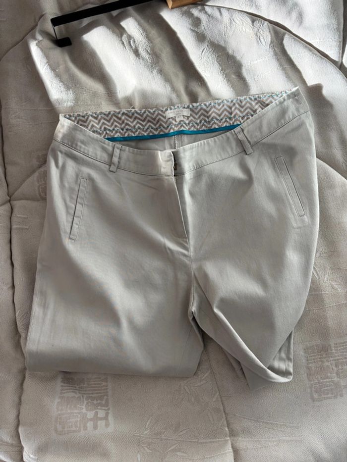 Pantalon gris clair - photo numéro 4