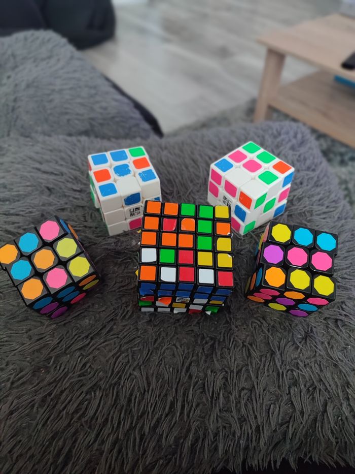 Lot 5 Rubik's cubes - photo numéro 3