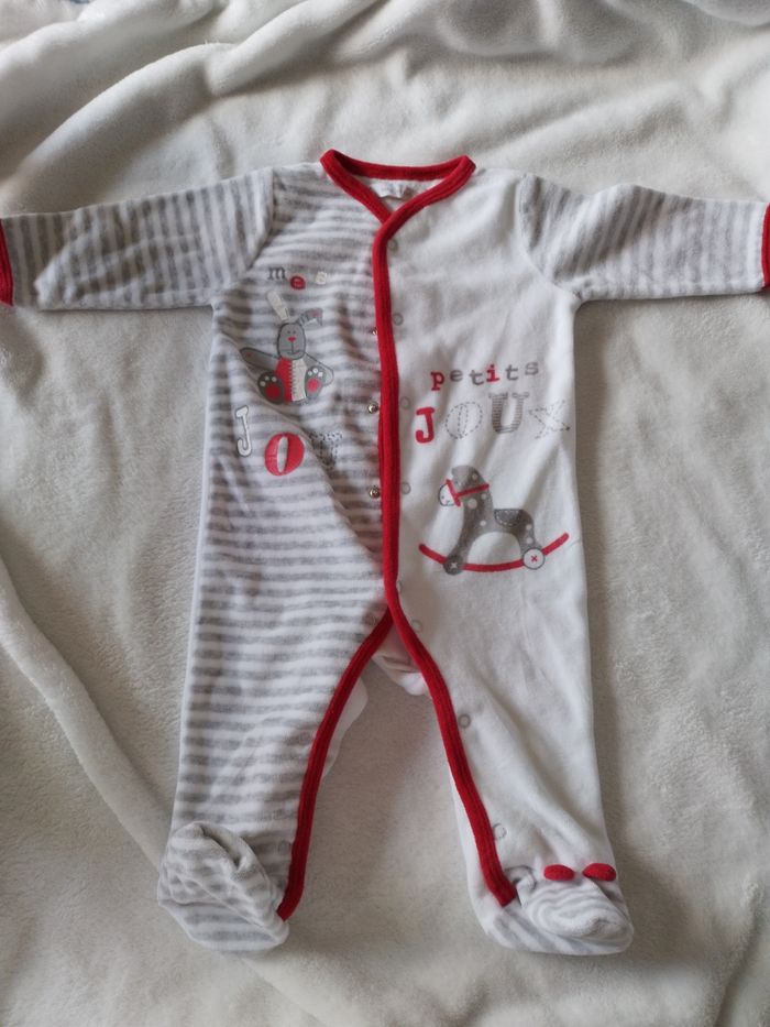 Lot pyjama - photo numéro 2