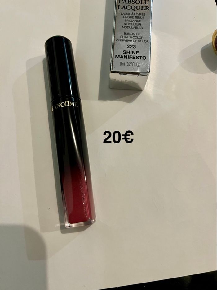 Laque à lèvre shine manifesto Lancôme