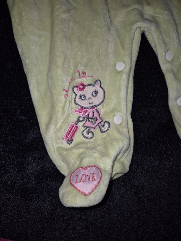 Pyjama vert - photo numéro 4