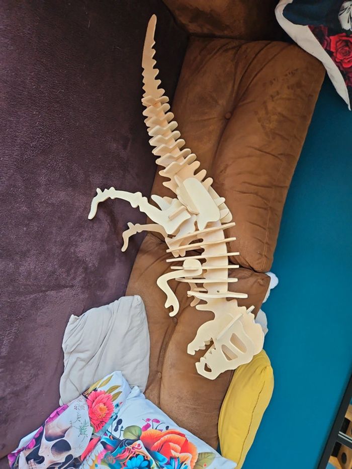 Sculpture bois dinosaures