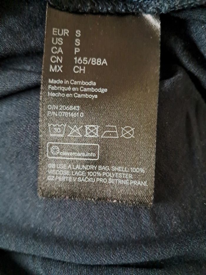 Haut broderie - photo numéro 9