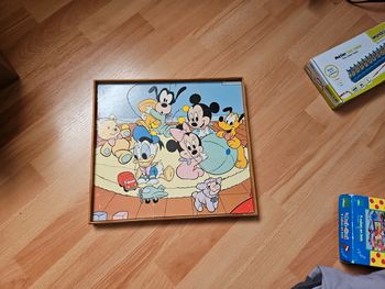 Puzzle en bois 9 pièces Mickey T