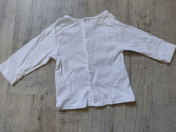 Top manches longues obaïbi 3 mois - photo numéro 2