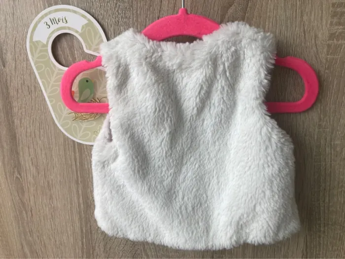 Gilet sans manche fausse fourrure - photo numéro 4