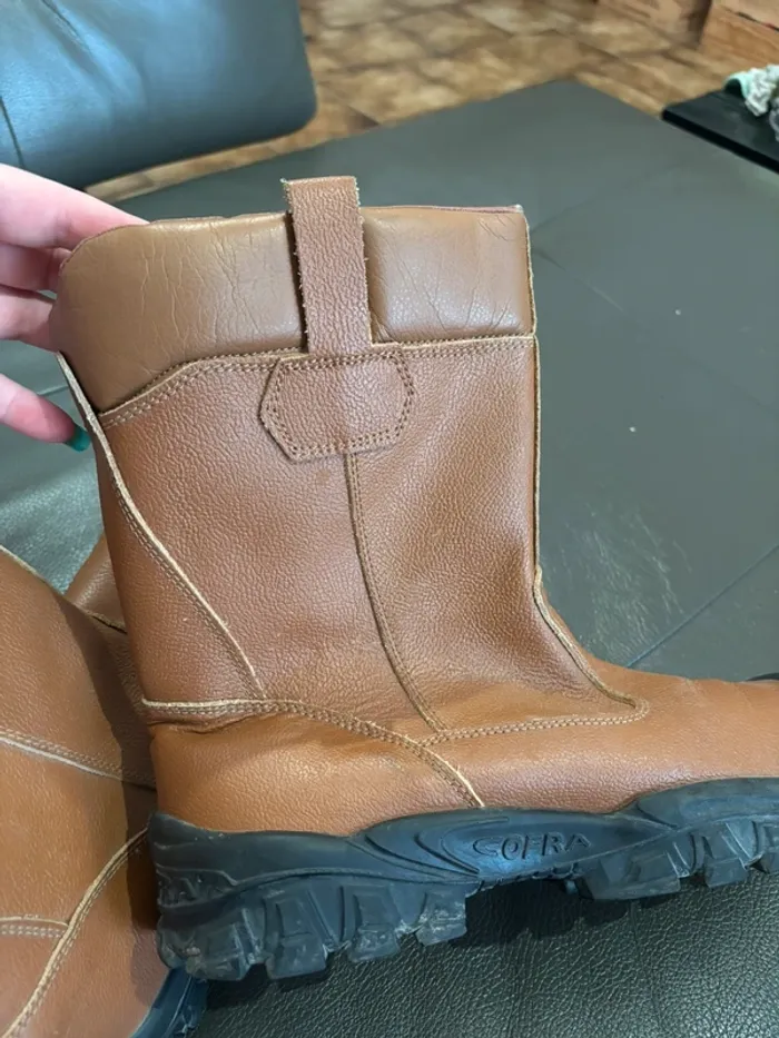 Bottes de sécurité pointure 46 - photo numéro 8