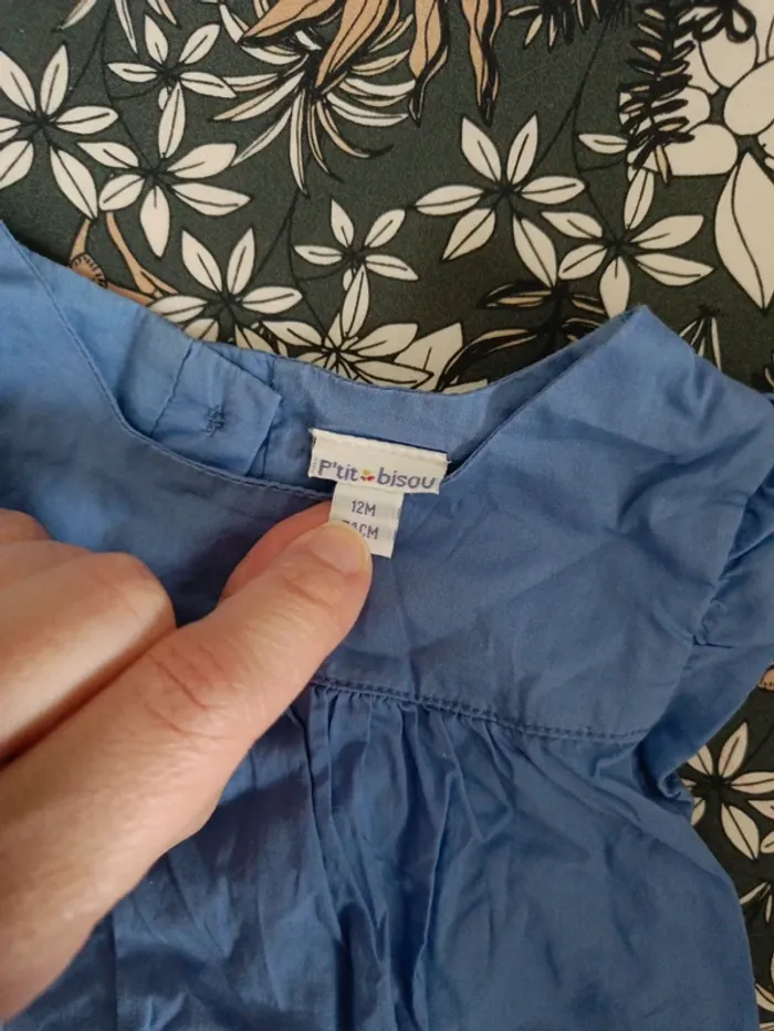 Robe P'tit bisou bleue lavande broderies fleures 12 mois - photo numéro 2