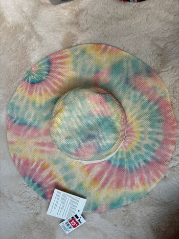 Chapeau de soleil fille neuf