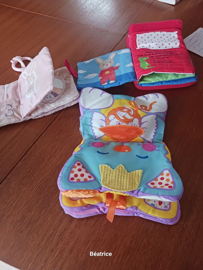 Trois petits livres - photo numéro 2