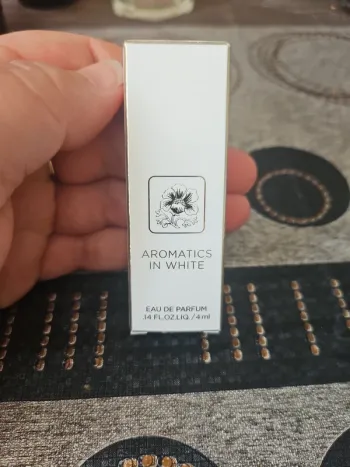 Clinique Aromatics in White vp 4ml
