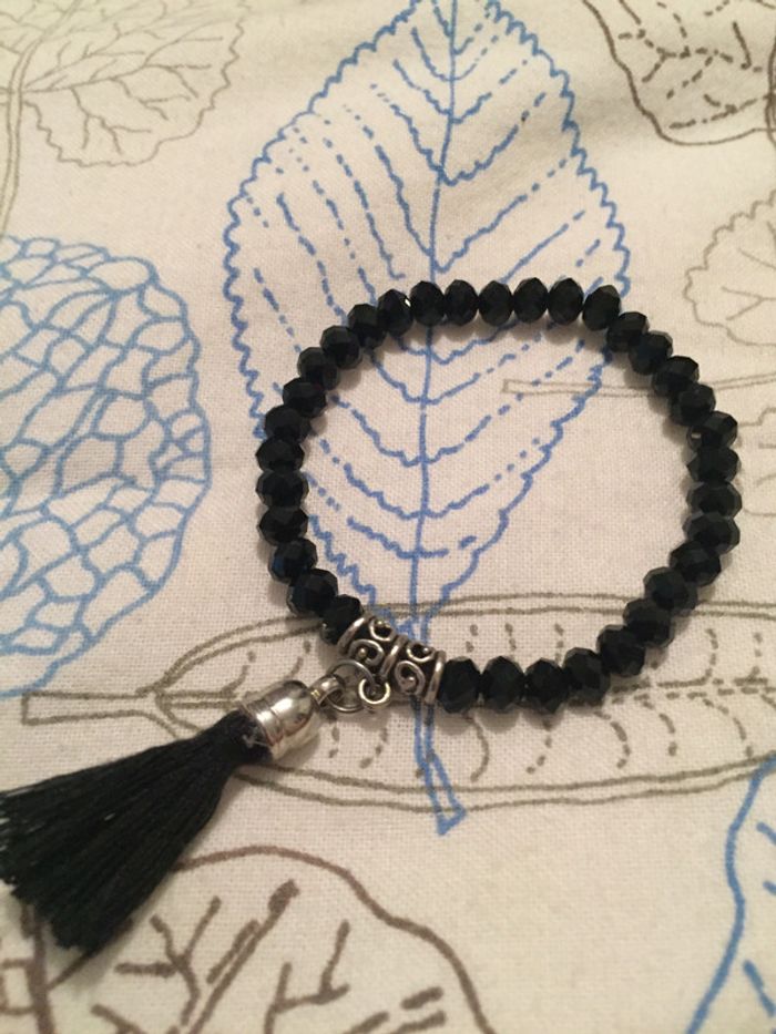 Bracelet perles + pompon