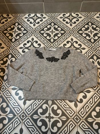 Pull Zara avec appliques strass