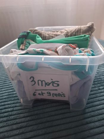 Lot de 7 articles bébé 3, 6, 9 mois Neuf