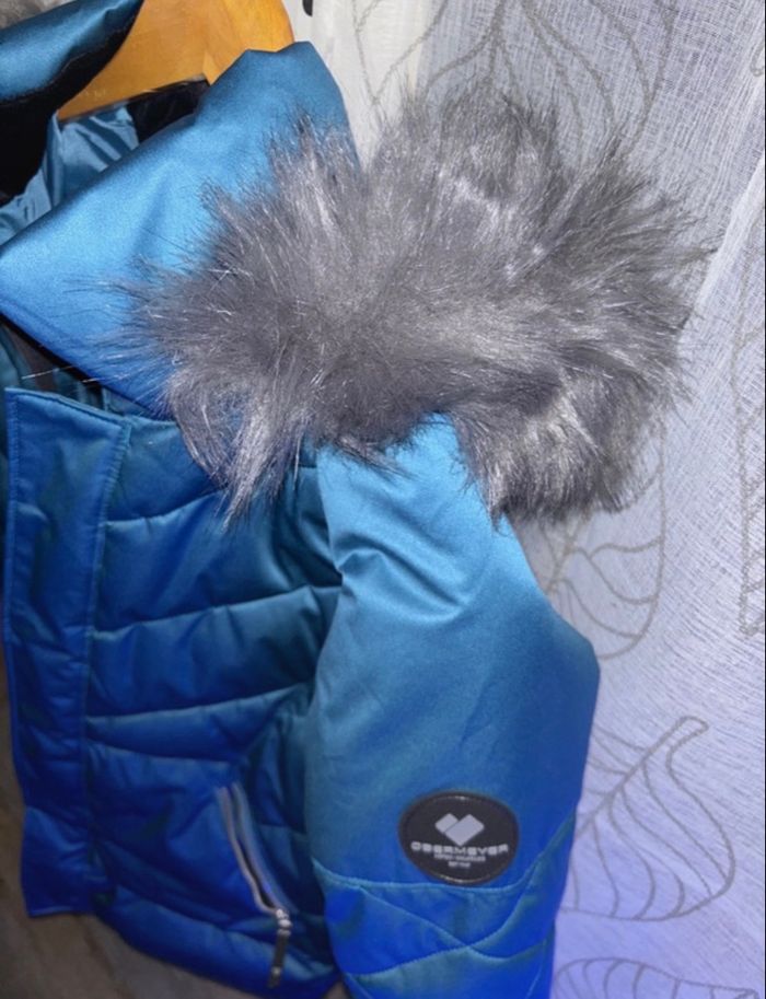 Manteau de ski enfant haut de gamme OBERMEYER – Taille 10 ans / 140 cm – Neuf - photo numéro 7