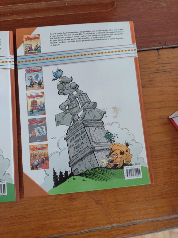 BD tome 1 et 2. Les fonctionnaires - photo numéro 5