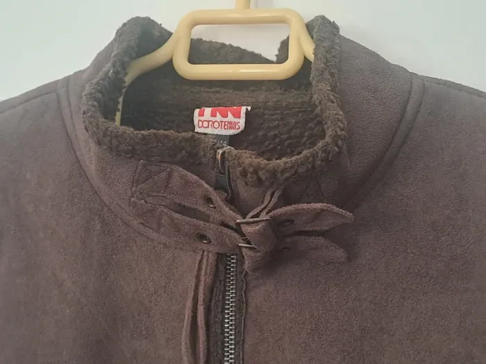 Veste effet Daim manches courtes marron Dorotennis Taille 42/44 - photo numéro 5
