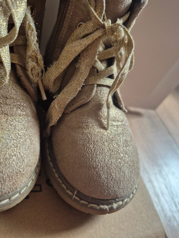 Chaussures montantes hiver dorées Nini & Girl Pointure 27 - photo numéro 3