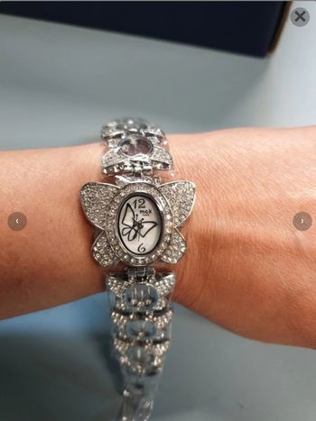 Montre Neuve oxydes blancs