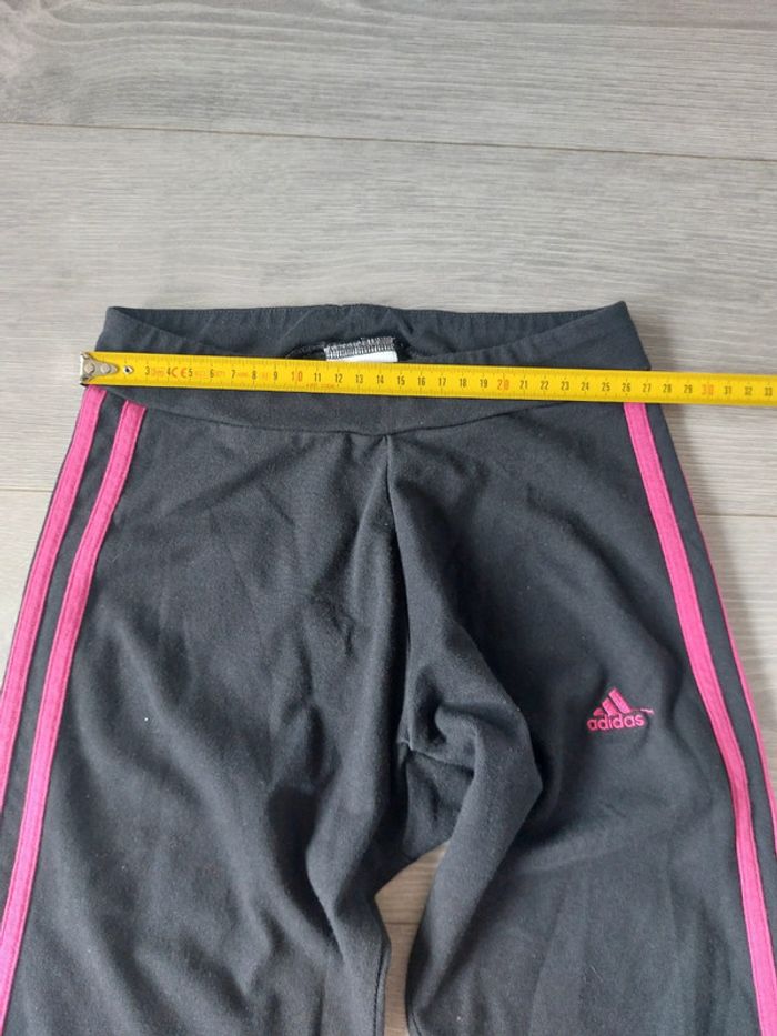Corsaire Adidas taille 2XS (28 -30) - photo numéro 9