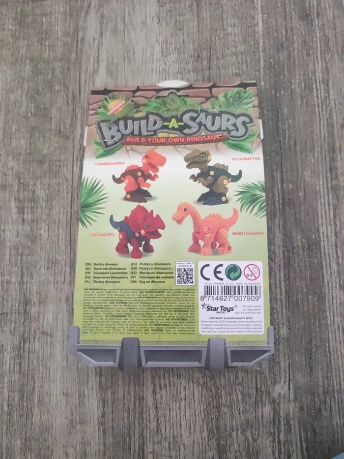 Dinosaure à construire - photo numéro 2