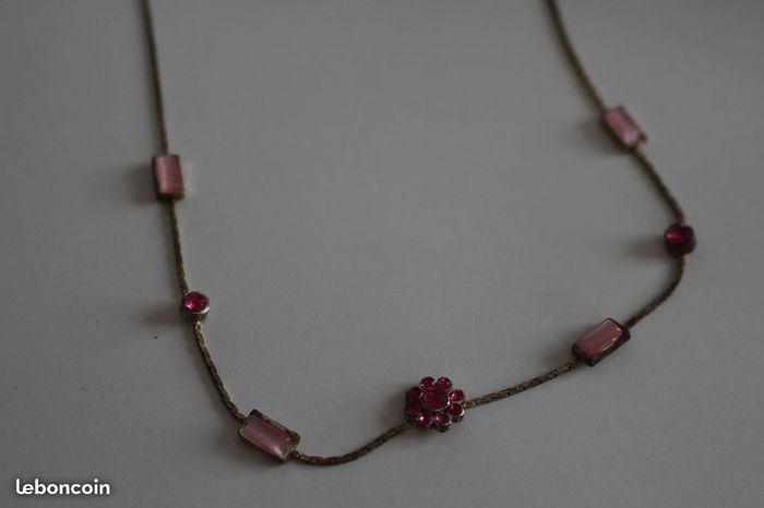 Collier dégradé de fleurs rose - photo numéro 2