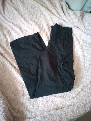 Pantalon cargo noir taille 34