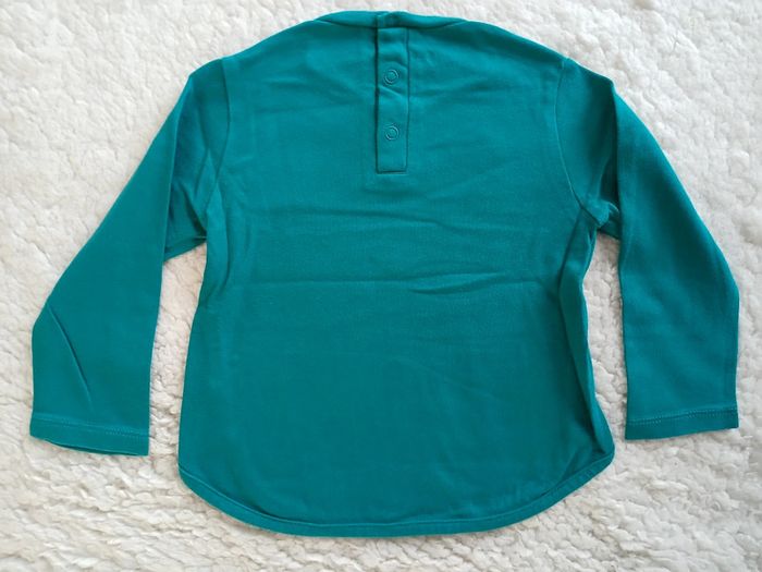Tee-shirt manches longues fille taille 18 mois - photo numéro 2