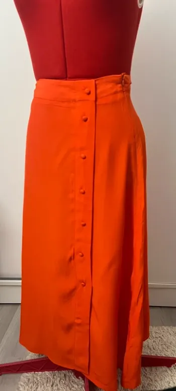 Jupe trapèze midi fluide orange Camaïeu