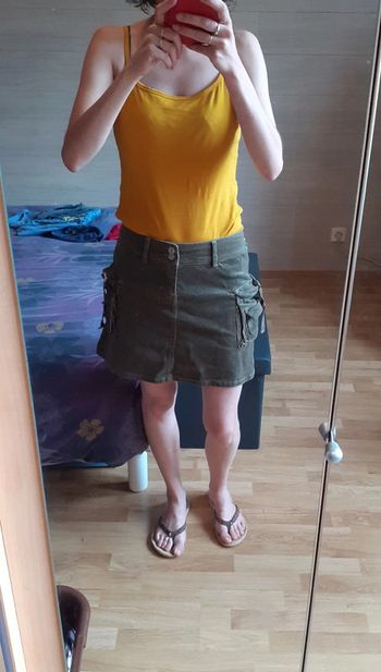 Jupe kaki aspect velours taille 36