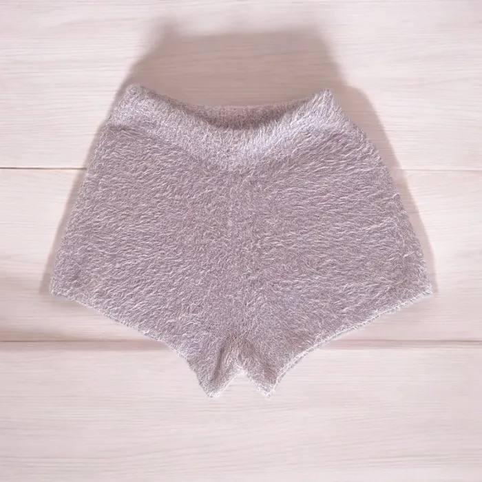 mini short bas de pyjama rose poudré duveteux