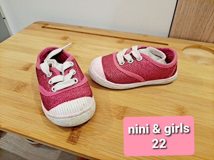 petites baskets roses irisées pointure 21 22