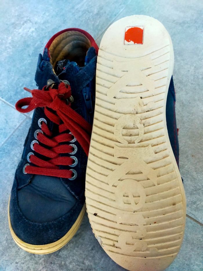 Chaussures Kickers pointure 35 - photo numéro 2
