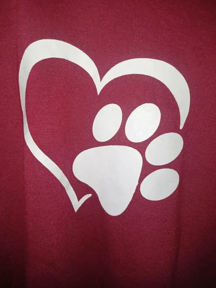 T-shirt manche courte bordeaux avec épaules dénudées - photo numéro 3