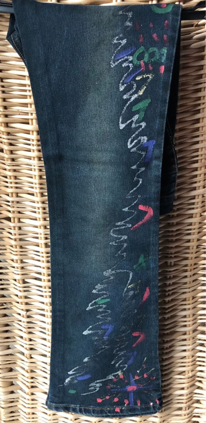 Jean peinture et paillettes neuf