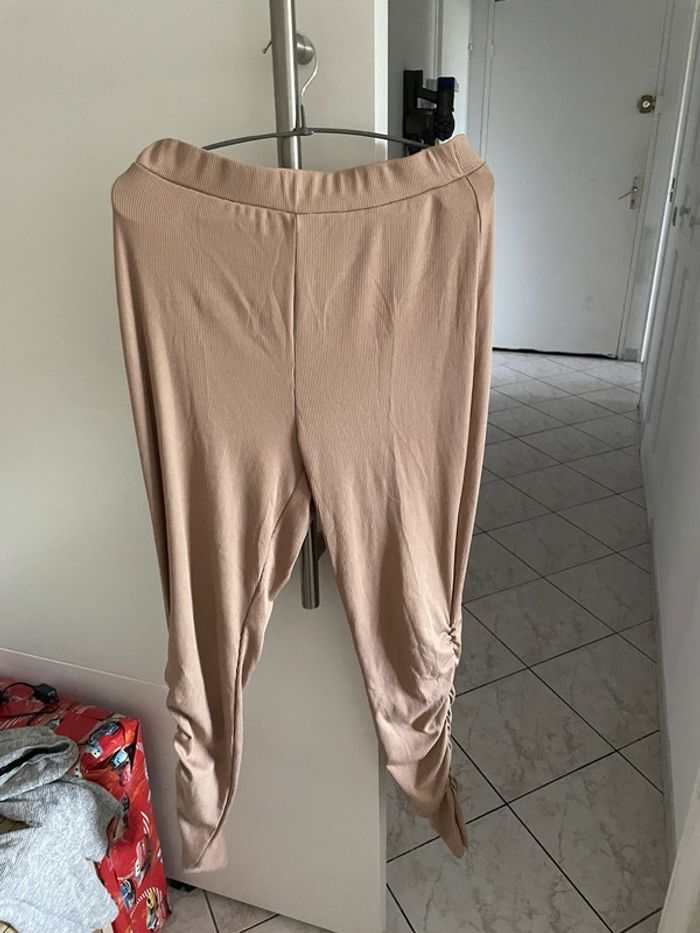 Ensemble haut + legging - photo numéro 3