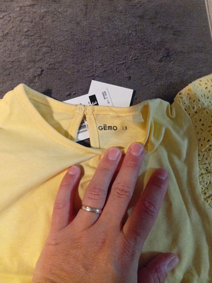 Tee schirt 3 ans - photo numéro 2