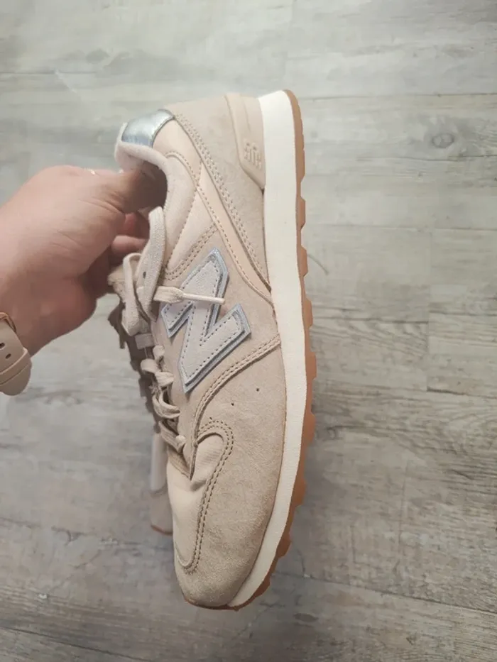 Baskets New Balance 40 beiges - photo numéro 7